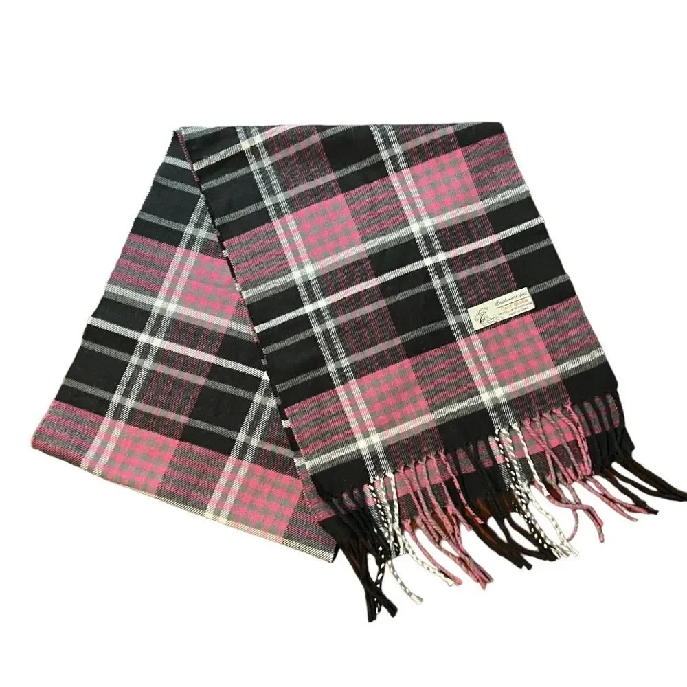 😊 3/$30 Cashmere Feel Plaid Scarf W/ Fringe Tassel Detail like new!!